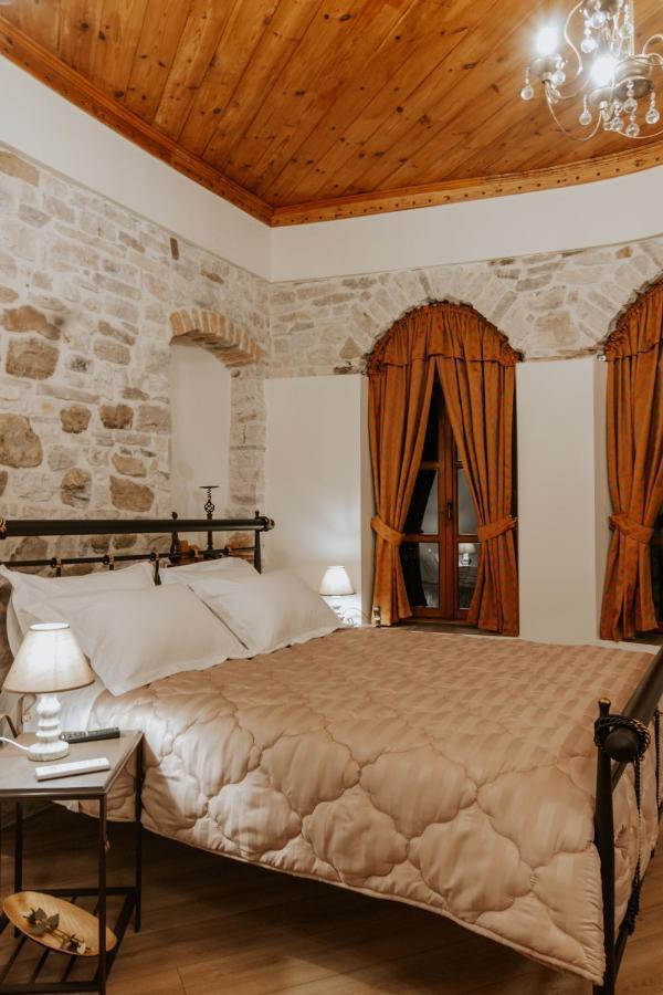 Hotel Ss Kekezi Gjirokastër Eksteriør bilde