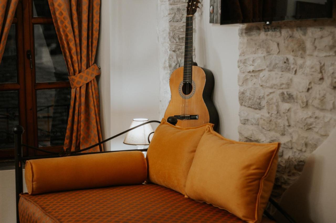 Hotel Ss Kekezi Gjirokastër Eksteriør bilde