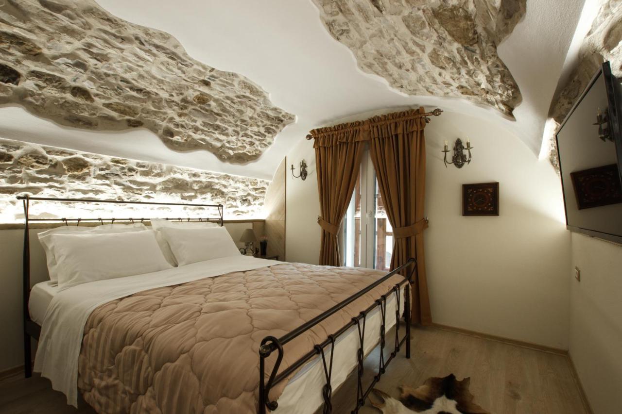 Hotel Ss Kekezi Gjirokastër Eksteriør bilde